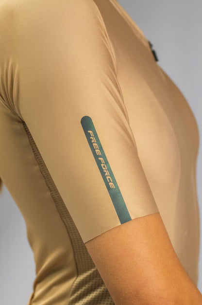CAMISA FEMININA TRAINING SAND